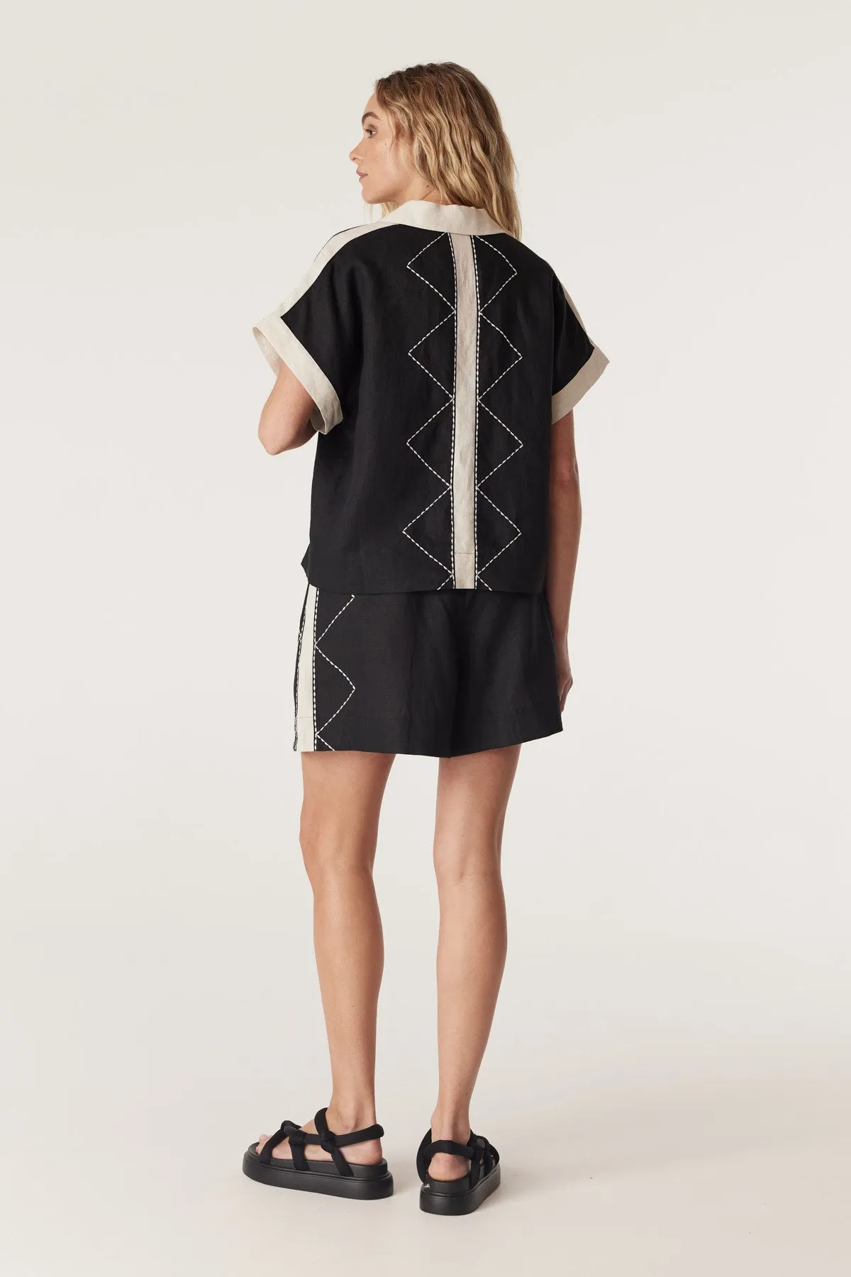 Ally Embroidered Shirt - Black