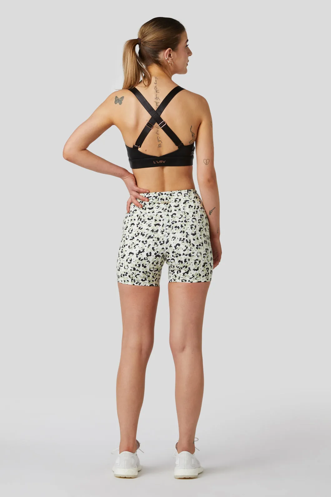 Astro Yoga Short