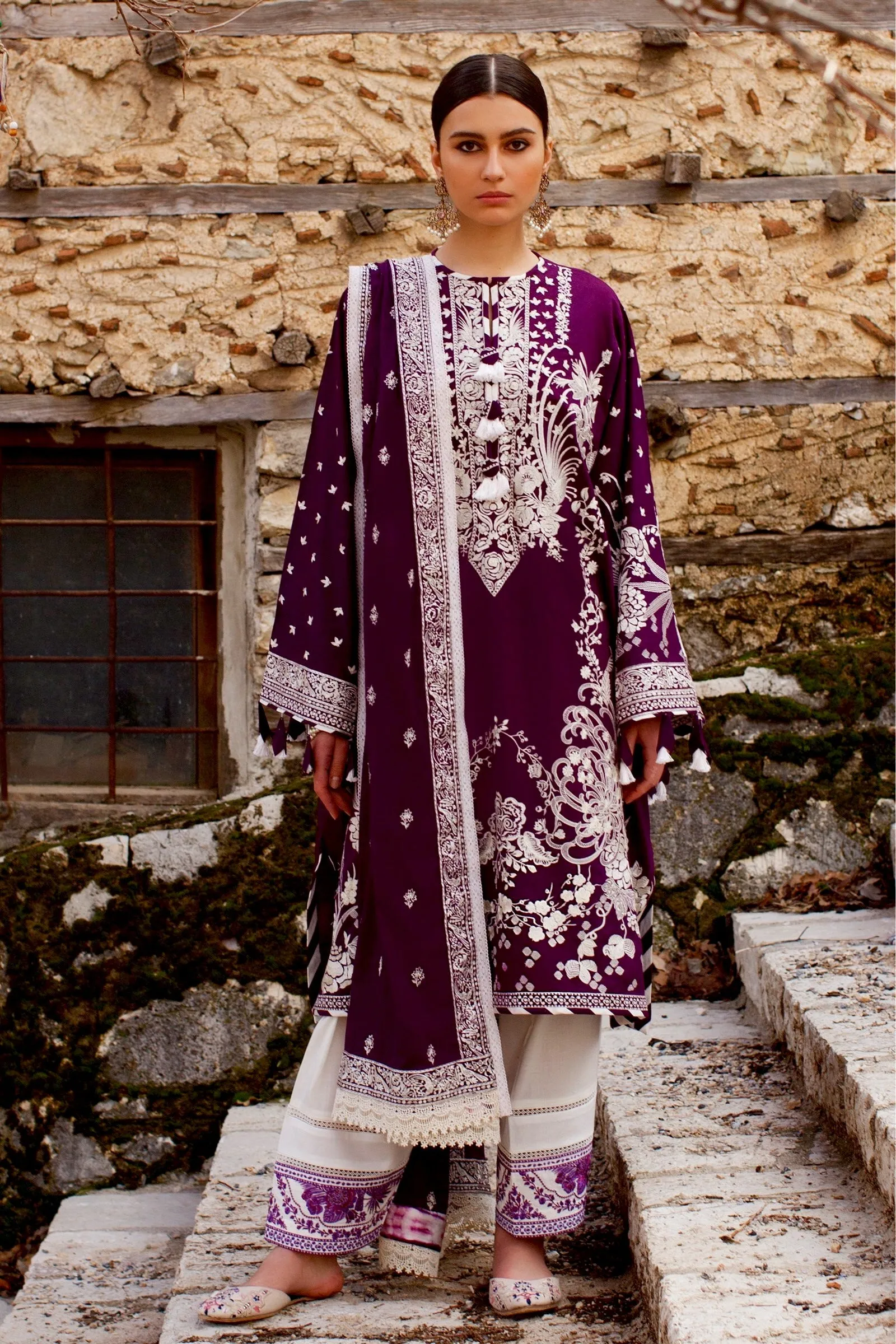 Élan Luxury Lawn Collection – EL21-13 A (EMIRA)
