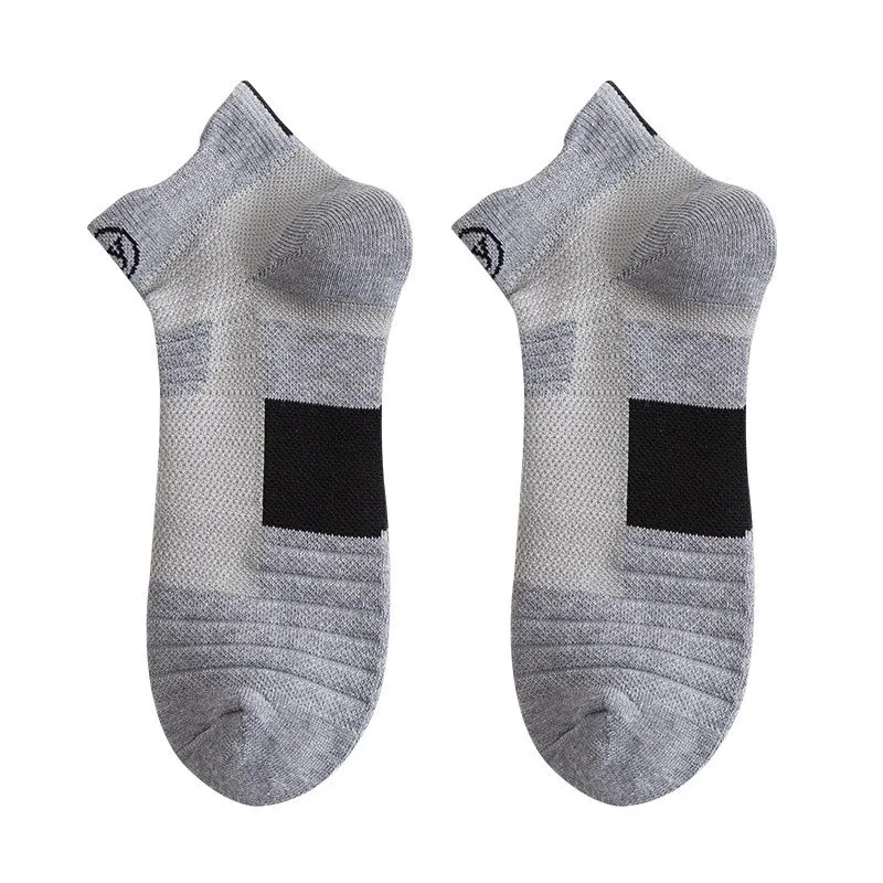 Men's Simple Style Solid Color Polyester Cotton Polyester Ankle Socks A Pair