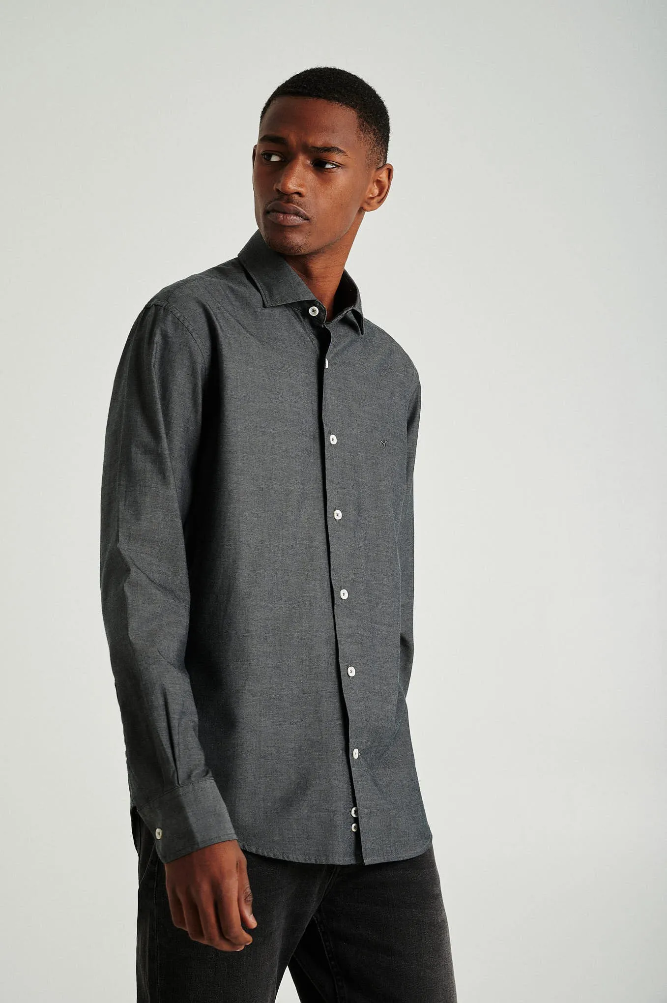 Slim fit chambray shirt